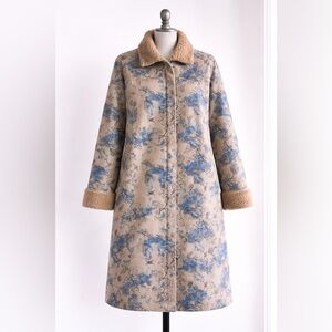 ✨HOST PICK✨Super stylish faux Sherpa fur print coat